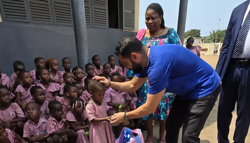 don-de-vivres-aux-enfants-de-l-ecole-du-port-2