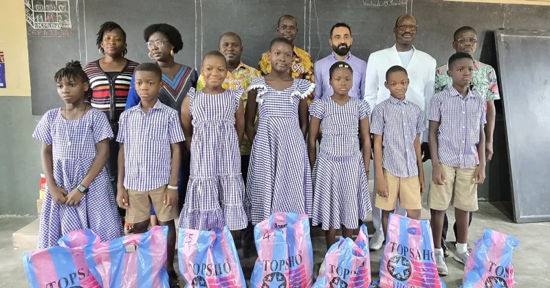 l-a2pl-recompense-les-meilleurs-eleves-de-l-ecole-du-port-de-lome-2